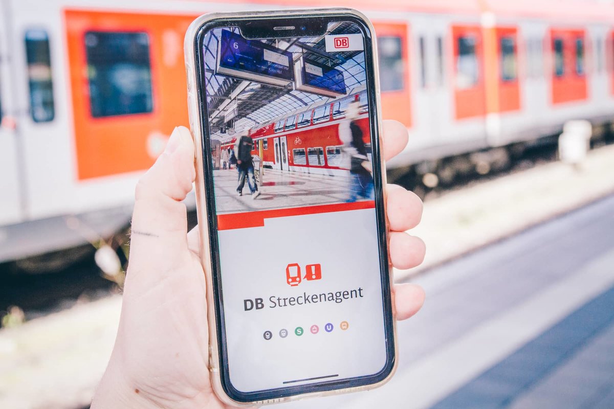 Die DB Streckenagent App auf einem Smartphone